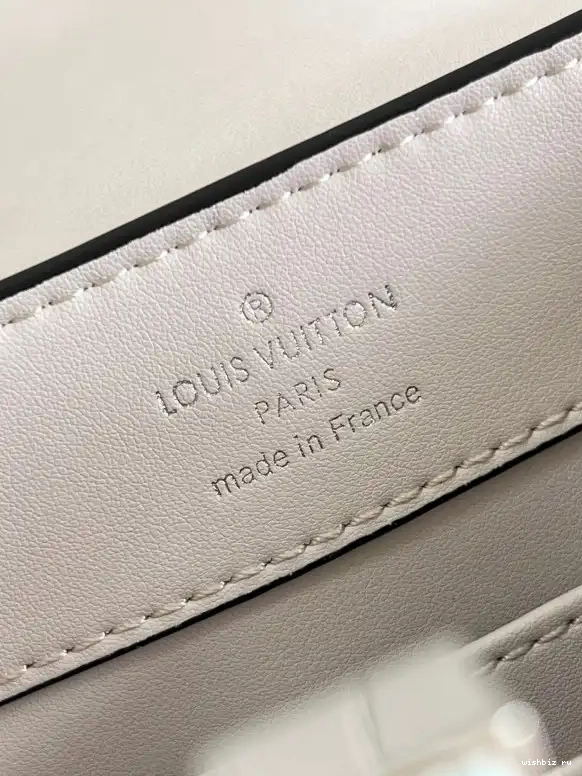 WIS MINI VUITTON LOUIS CAPUCINES 0412